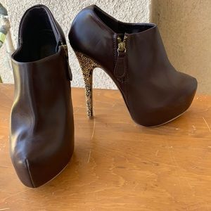 Brown/cheetah print heels